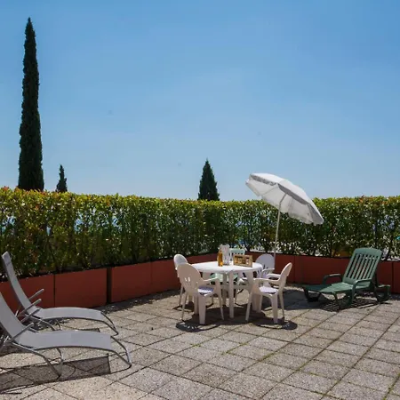 Apartman Il Cipresso By Interhome *